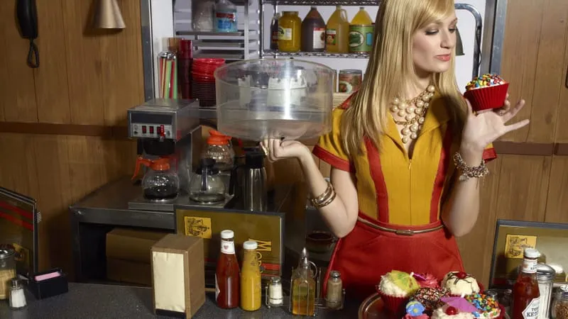 2 Broke Girls Theme Preview Image