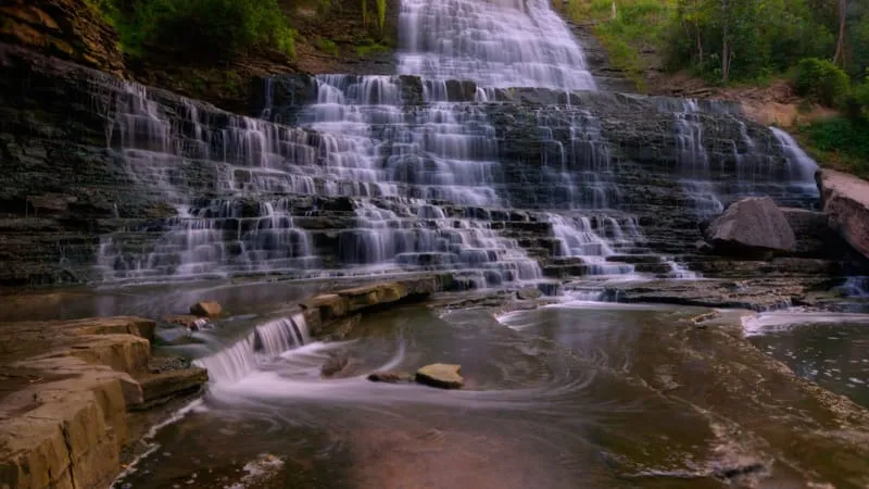 Albion Falls Theme Preview Image