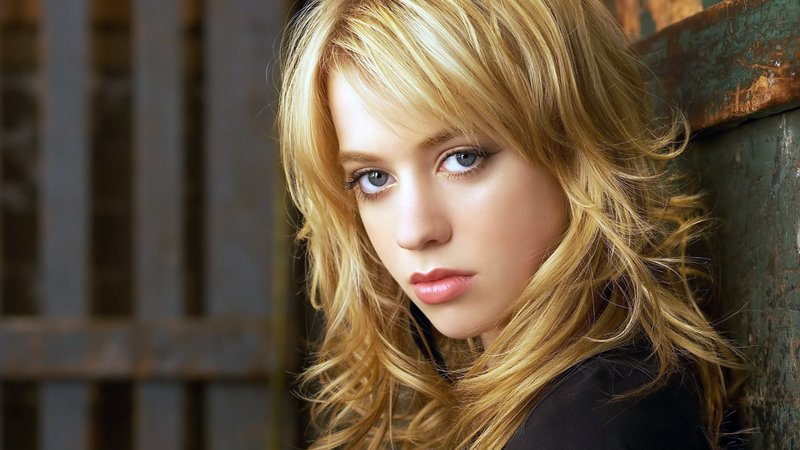 Alexz Johnson Theme Preview Image