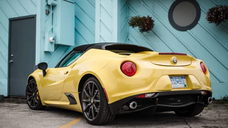 Alfa Romeo 4C Theme Preview Image