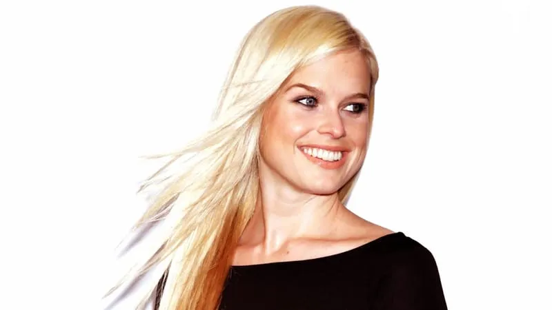 Alice Eve Theme Preview Image