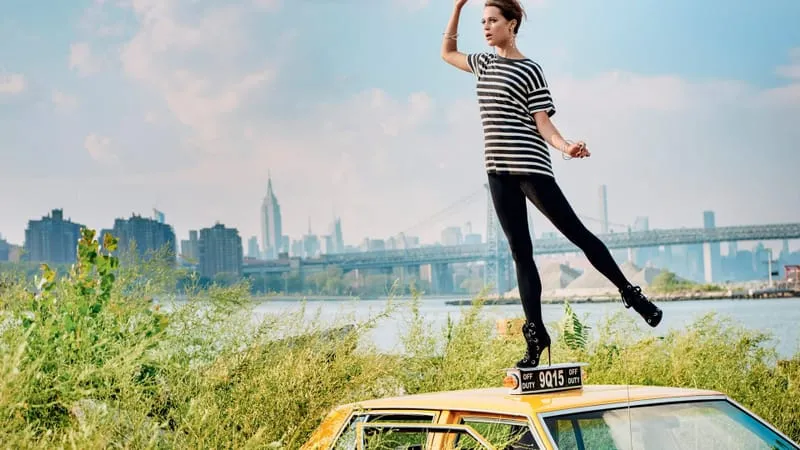 Alicia Vikander Theme Preview Image