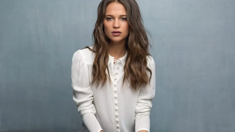 Alicia Vikander Theme Preview Image