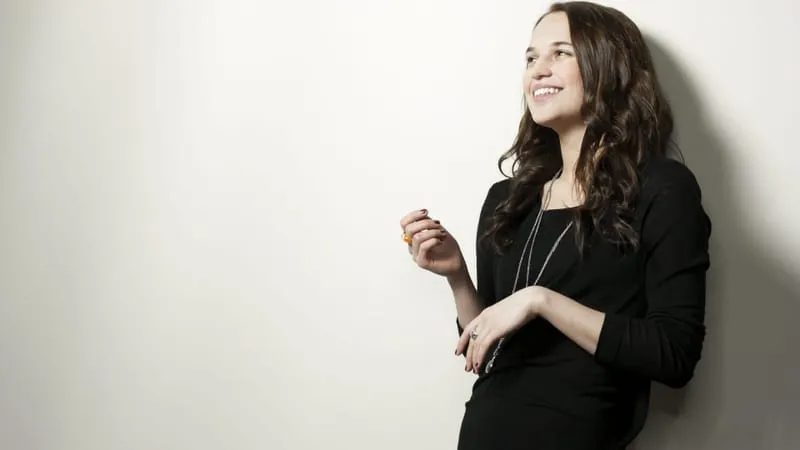 Alicia Vikander Theme Preview Image