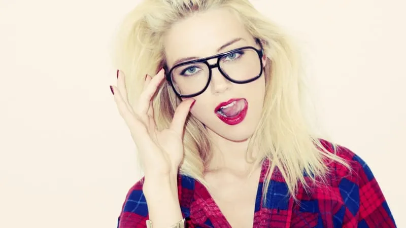 Amber Heard Theme Preview Image