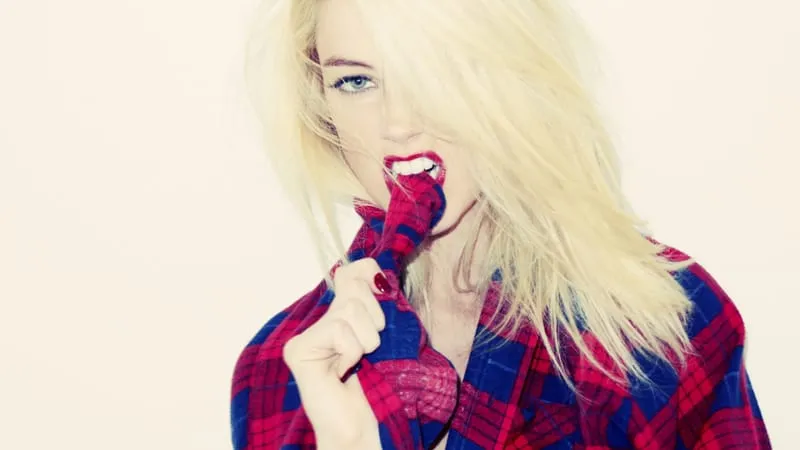 Amber Heard Theme Preview Image