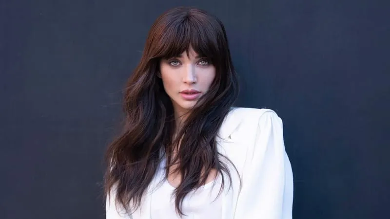 Amy Jackson Theme Preview Image