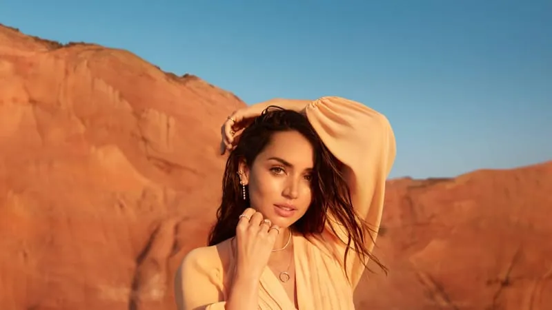 Ana De Armas Theme Preview Image