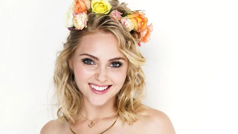 Annasophia Robb Theme Preview Image