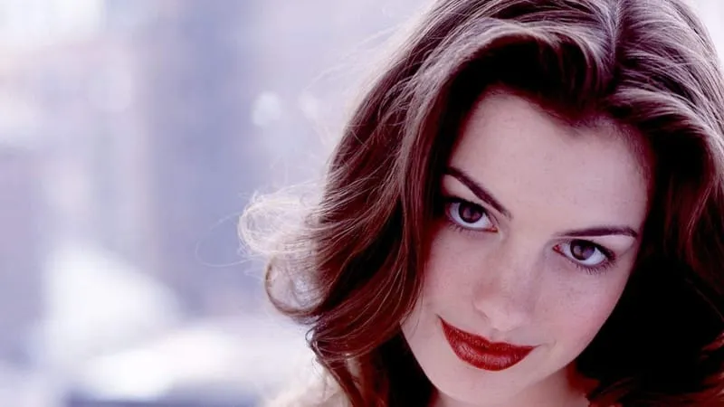 Anne Hathaway Theme Preview Image