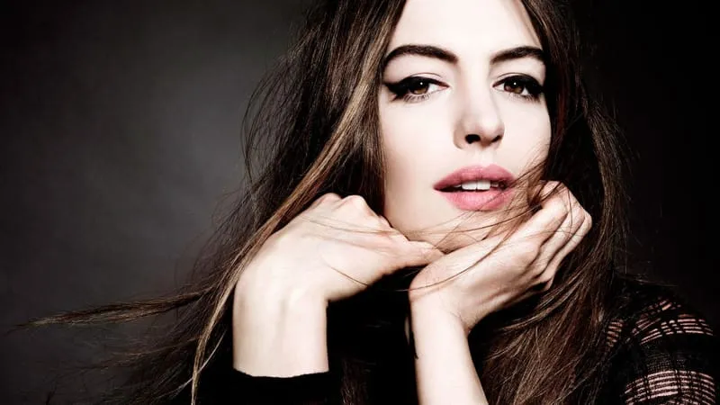 Anne Hathaway Theme Preview Image