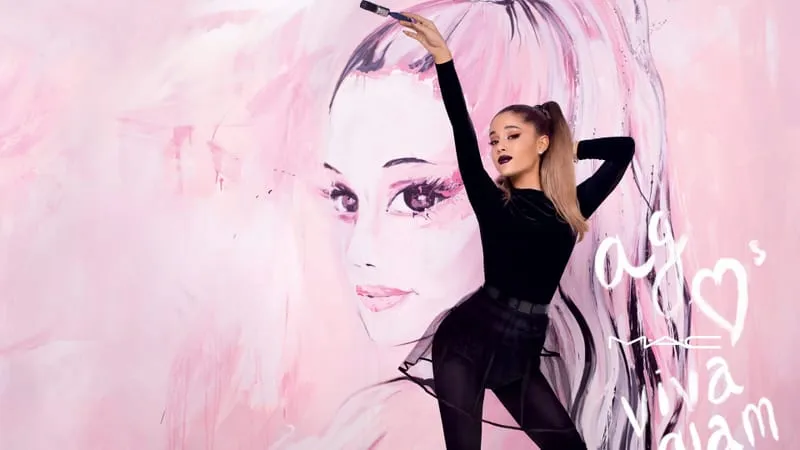 Ariana Grande Theme Preview Image