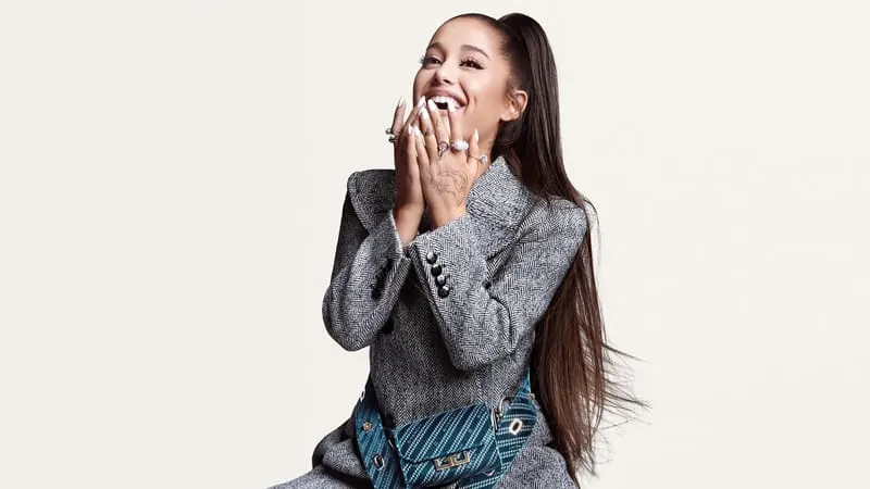 Ariana Grande Theme Preview Image