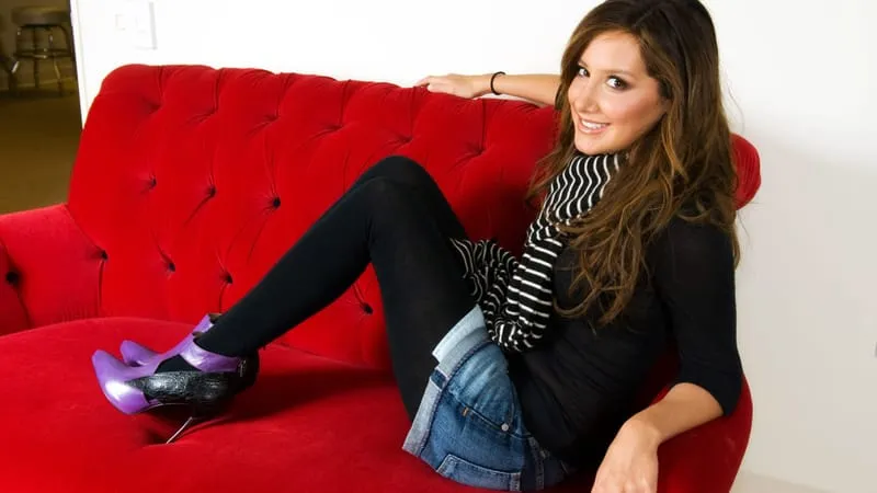 Ashley Tisdale Theme Preview Image