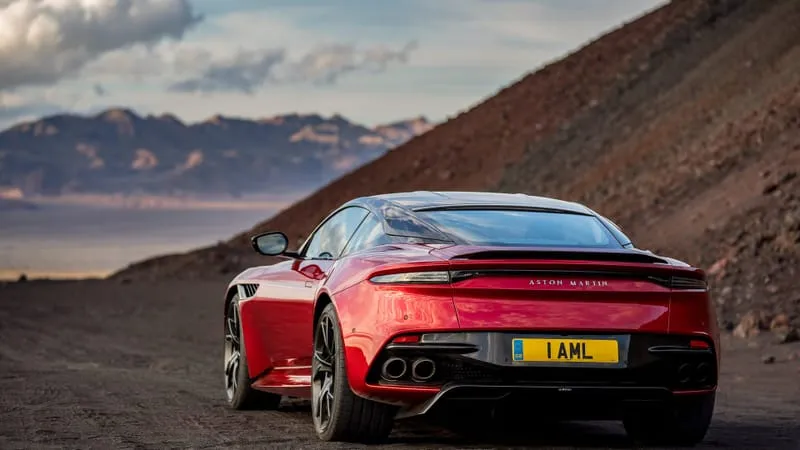 Aston Martin DBS Superleggera Theme Preview Image