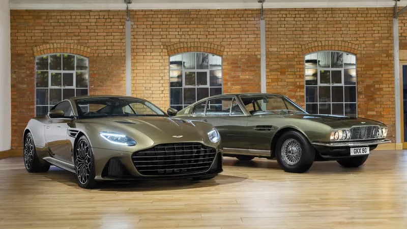 Aston Martin DBS Superleggera Theme Preview Image