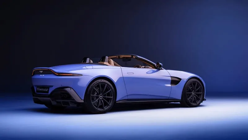 Aston Martin Vantage Roadster Theme Preview Image