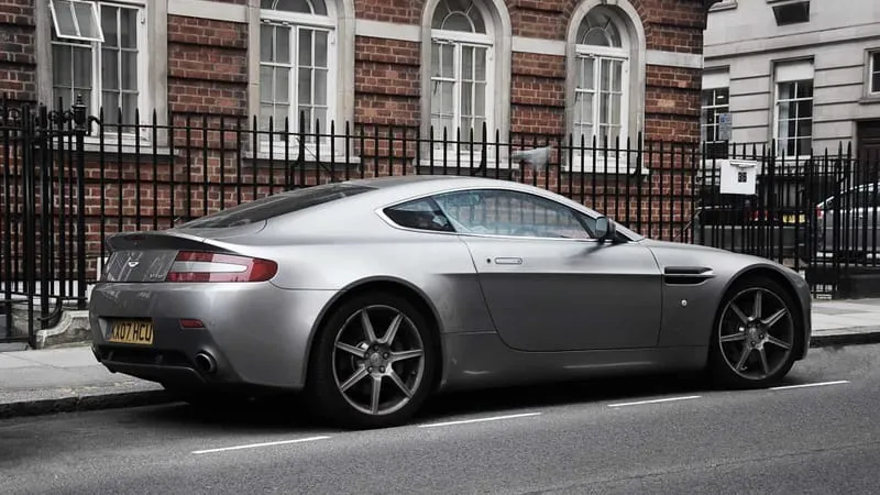 Aston Martin Vantage Theme Preview Image