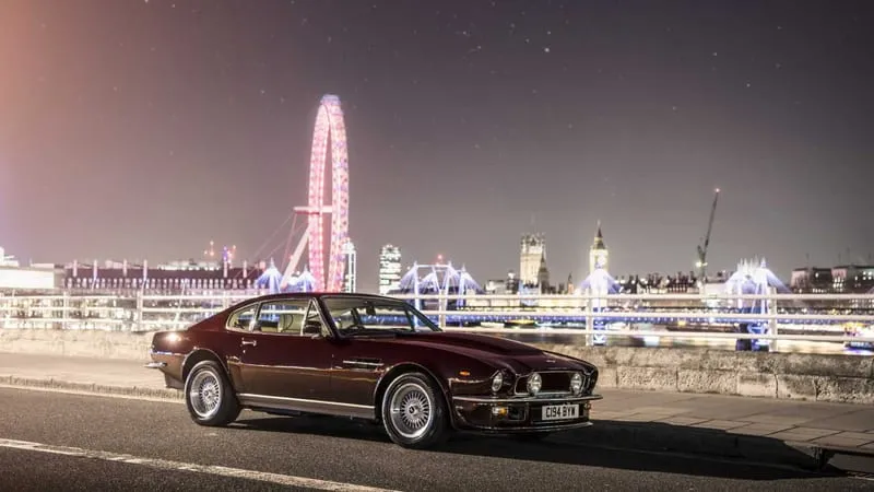 Aston Martin Vantage Theme Preview Image