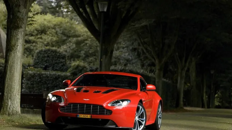 Aston Martin Theme Preview Image