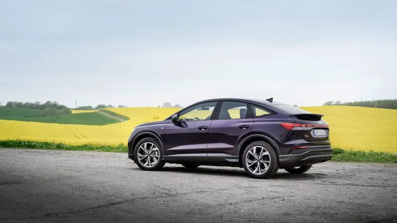 Audi Q4 e-Tron Theme Preview Image