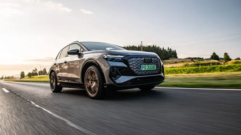 Audi Q4 e-Tron Theme Preview Image