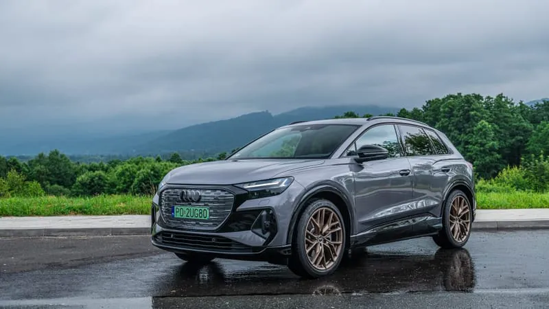 Audi Q4 e-Tron Theme Preview Image