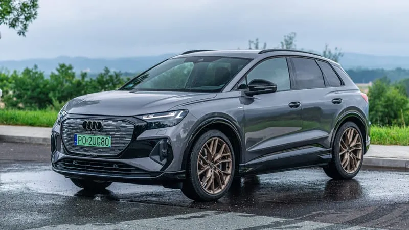Audi Q4 e-Tron Theme Preview Image