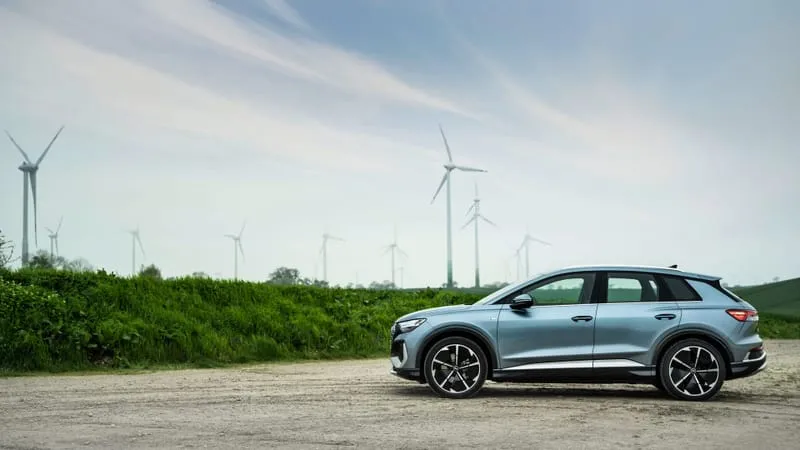 Audi Q4 e-Tron Theme Preview Image
