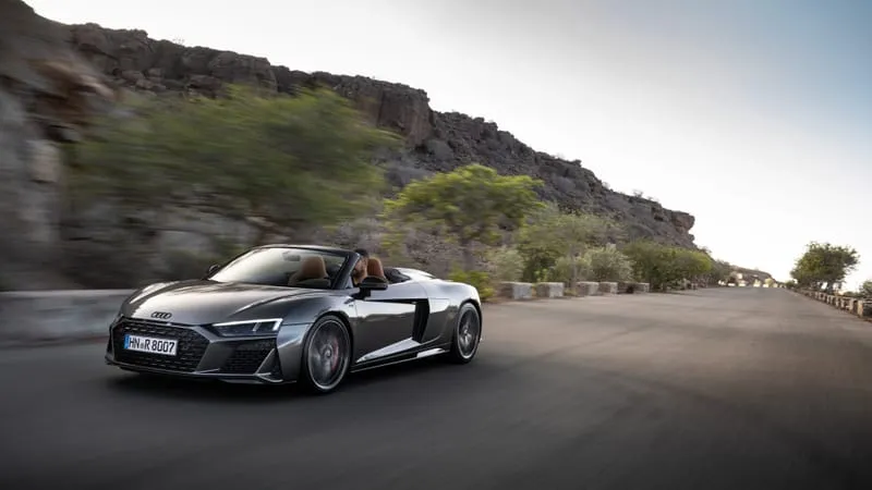 Audi R 8 V 10 Theme Preview Image