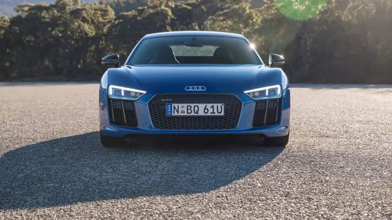 Audi R 8 V 10 Theme Preview Image