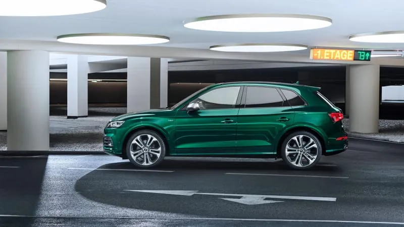 Audi SQ 5 Theme Preview Image