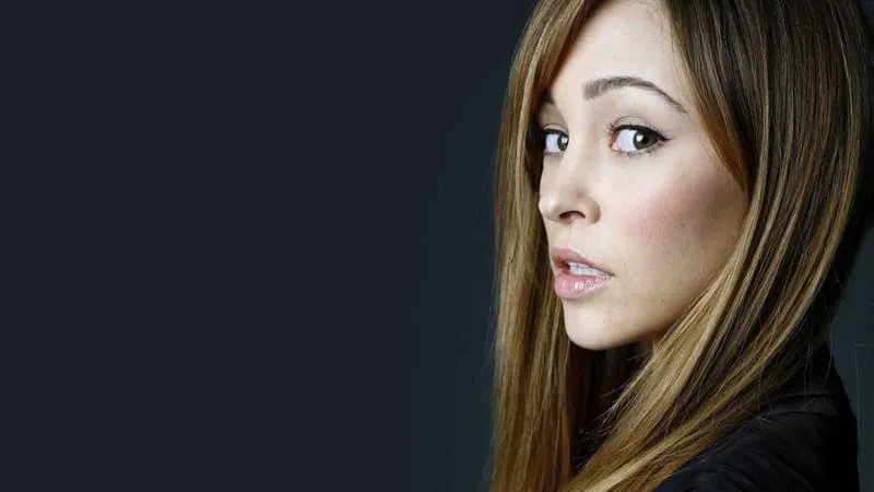 Autumn Reeser Theme Preview Image