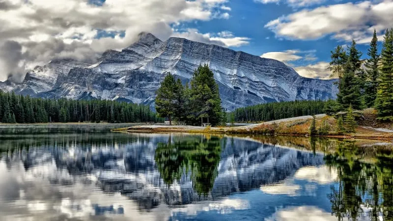 Banff National Park Theme Preview Image