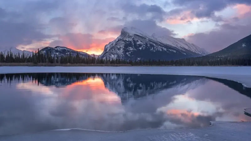 Banff National Park Theme Preview Image