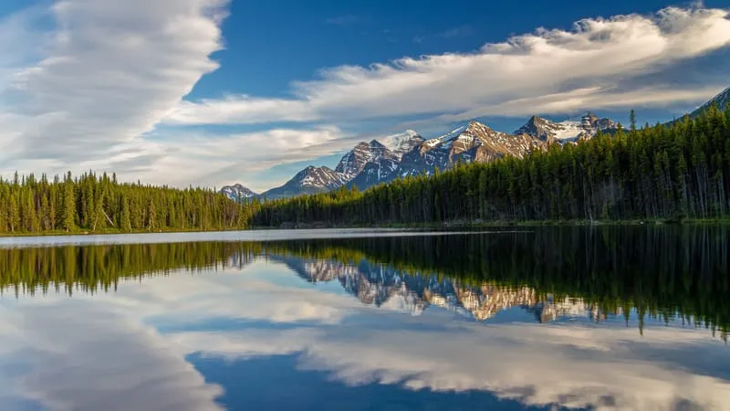 Banff National Park Theme Preview Image