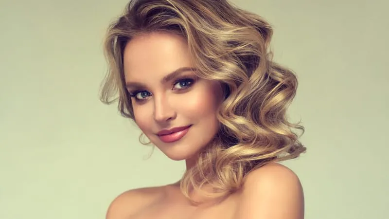 Blonde Women Theme Preview Image