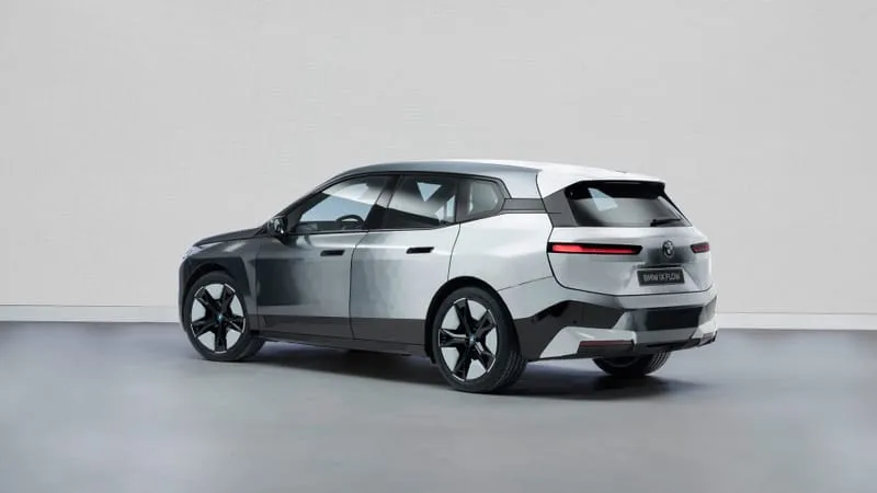 BMW IX Flow Theme Preview Image