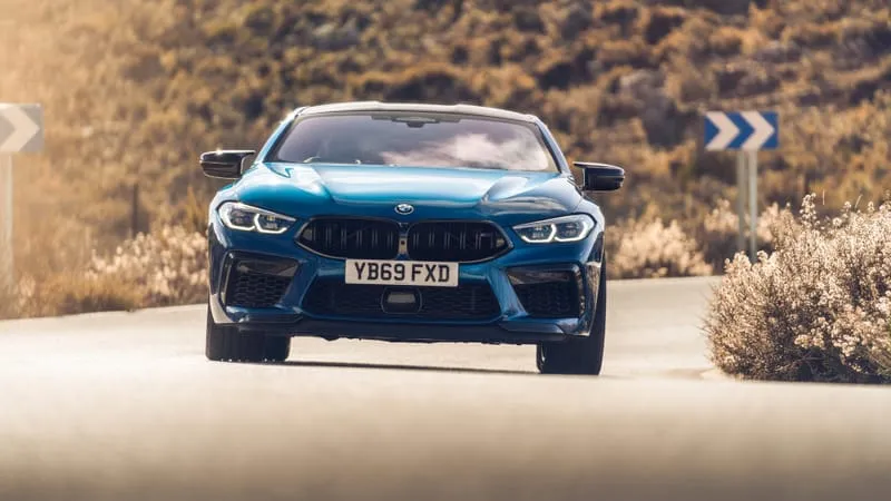 BMW M 8 Theme Preview Image