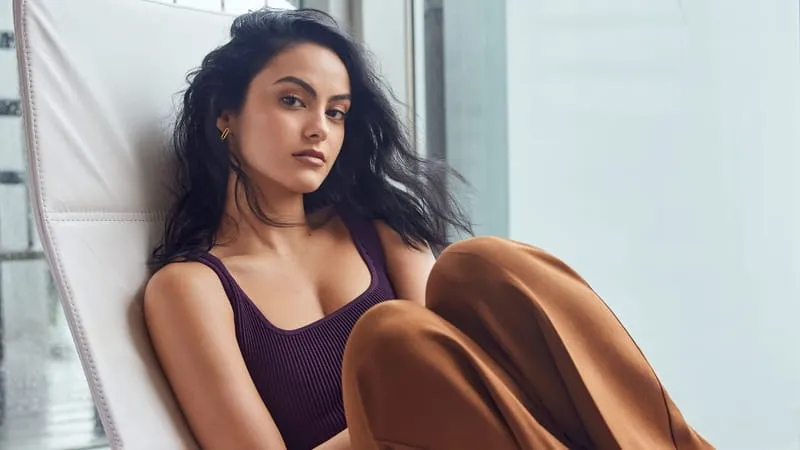 Camila Mendes Theme Preview Image