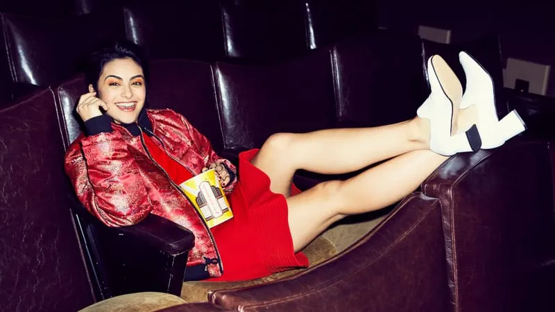 Camila Mendes Theme Preview Image