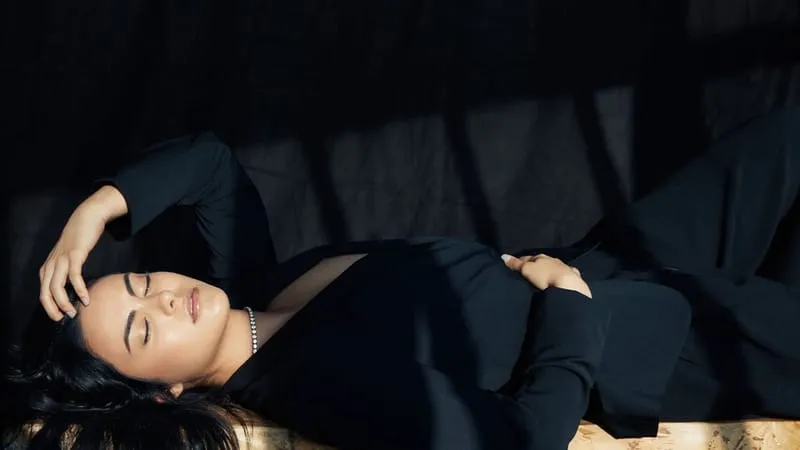 Camila Mendes Theme Preview Image