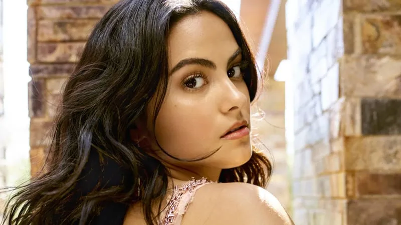 Camila Mendes Theme Preview Image