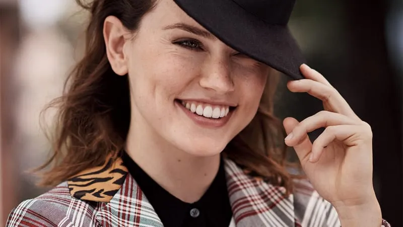 Daisy Ridley Theme Preview Image
