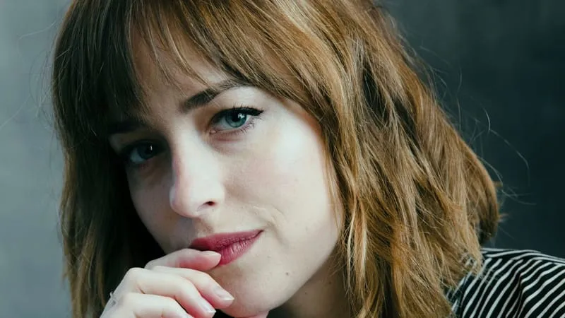 Dakota Johnson Theme Preview Image