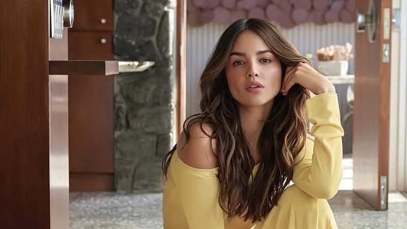 Eiza Gonzalez Theme Preview Image