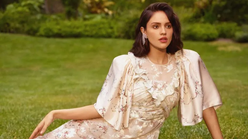 Eiza Gonzalez Theme Preview Image