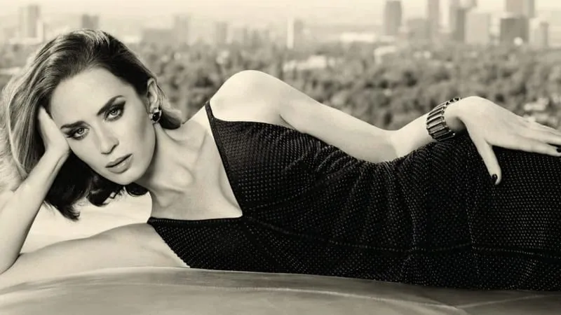 Emily Blunt Theme Preview Image