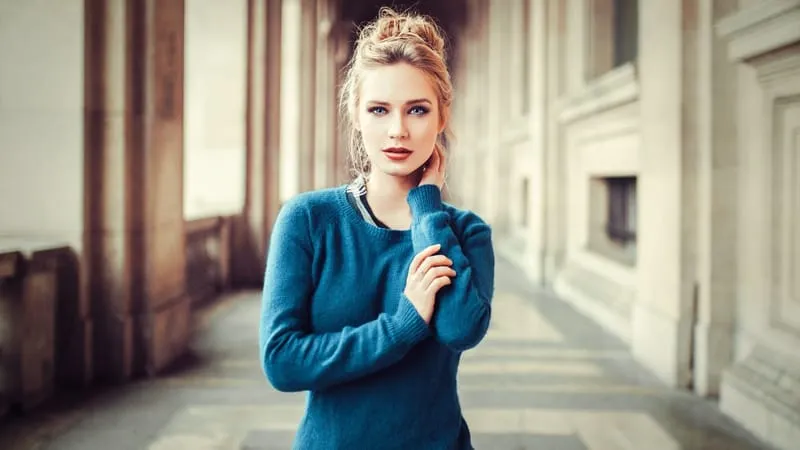 Eva Mikulski Theme Preview Image