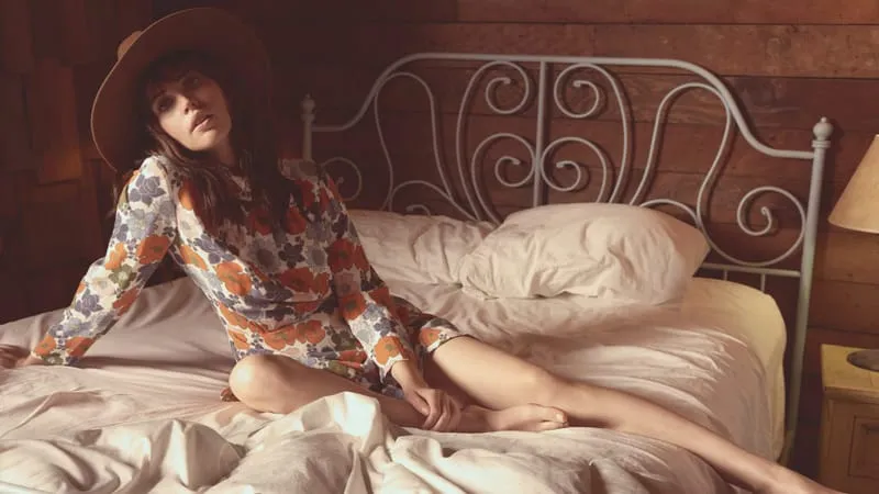 Felicity Jones Theme Preview Image